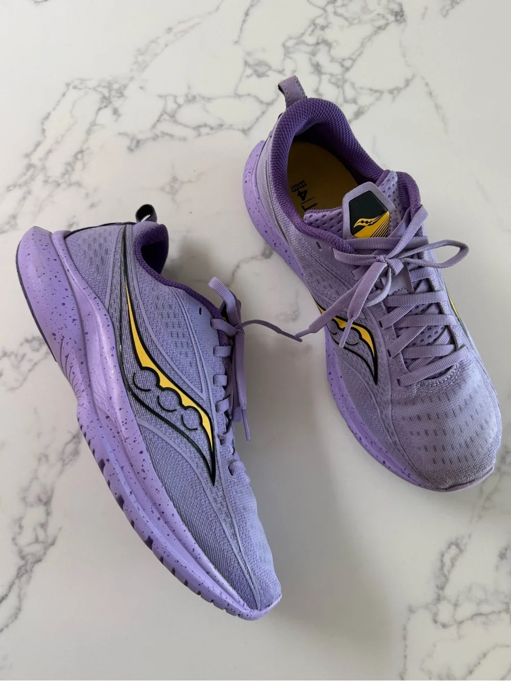 Saucony Kinvara 13 Running Shoes - Purple / Empire Gold - Women's Size 10